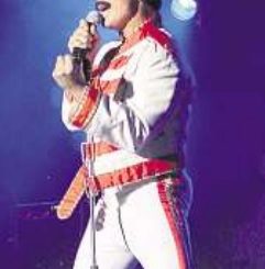 Freddie Mercury, pardon, Johnny Zatylny Foto: PR
