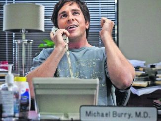 Christian Bale spielt den echten Michael Burry in „The Big Short“. Foto: Paramount Pictures