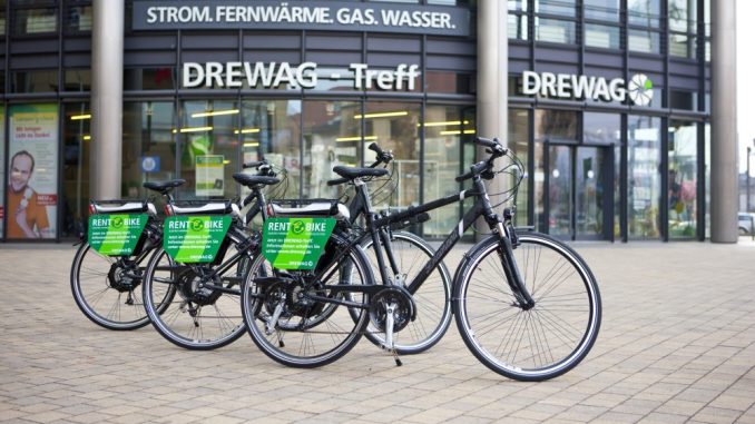 Herausforderungen der Energiewende werden in Dresden präsentiert und diskutiert. Mit dabei sind auch neue Möglichkeiten, wie das neue Elektro-Fahrrad. Foto: Oliver Killig
