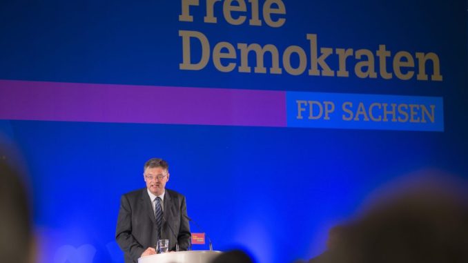 Der Vorsitzende der sächsischen FDP, Holger Zastrow. Foto: Alexander Prautzsch/Archiv