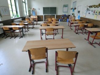 Lehrermangel in Sachsen: Kollegen verzichten auf Vorruhestand. Foto: Peter Endig/Archiv
