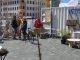 Auf dem Neumarkt steht noch bis zum 15. Juni eine künstlerische Installation für Begegnungen zwischen Bürgern und Künstlern. Foto: Una Giesecke
