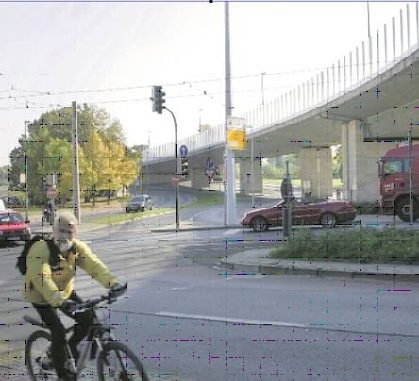 Die Nossener Brücke soll saniert und eine Stadtbahn von Löbtau nach Strehlen gebaut werden. Doch die Planungen der LH Dresden kommen wegen Personalmangels nur langsam voran. (Foto: Marion Gröning)