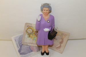 Am „Maundy Thursday“ gibt es 89 Pence von der Queen. Foto: Archiv