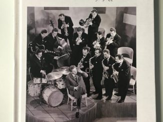 Wer es im Buchhandel sucht: so sieht das Cover des Buches "The famous Dresdner Tanzsinfoniker for Jazz“ von Klaus Wilk aus.