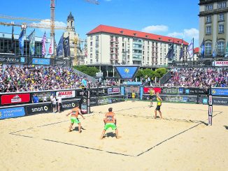 So eine Kulisse bietet sich den Profis auf der Beach Tour nur in Dresden.