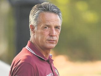 Hatte in den vergangenen Wochen der Sommervorbereitung offensichtlich Probleme, die neue Mannschaft zu formen: Dynamos Ex-Trainer Uwe Neuhaus.