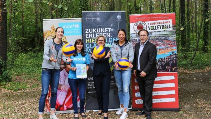 Das beim Dresdner Familienlauf gespendete Geld kommt der Arbeit von UNICEF zugute. Foto: PR