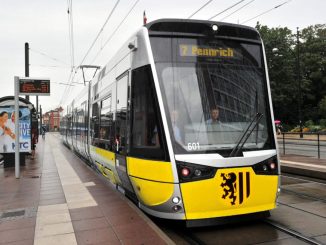 Die Straßenbahn fährt in Dresden im Minutentakt und ist bei den Dresdnern sehr beliebt. (Foto: DVB)
