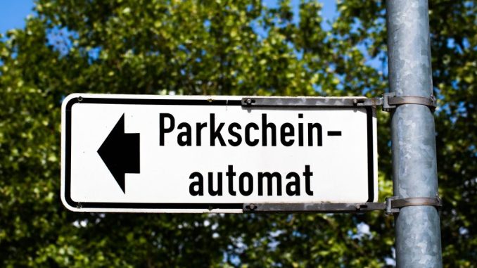 Parkscheine lassen sich in Dresden jetzt online lösen. Foto: Pixabay