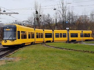 Gelungene Probefahrt für neuen Stadtbahnwagen