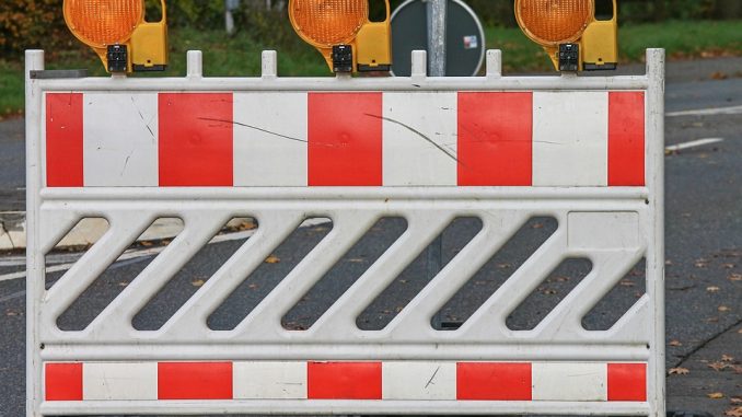 Brücke über der Weißeritz am Wochenende gesperrt