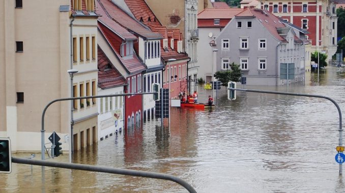 Gespräche zum Hochwasserschutz in Dresden