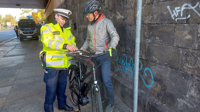 Polizei Kontrolle Radfahrer