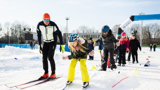 Schulsport Ski Langlauf