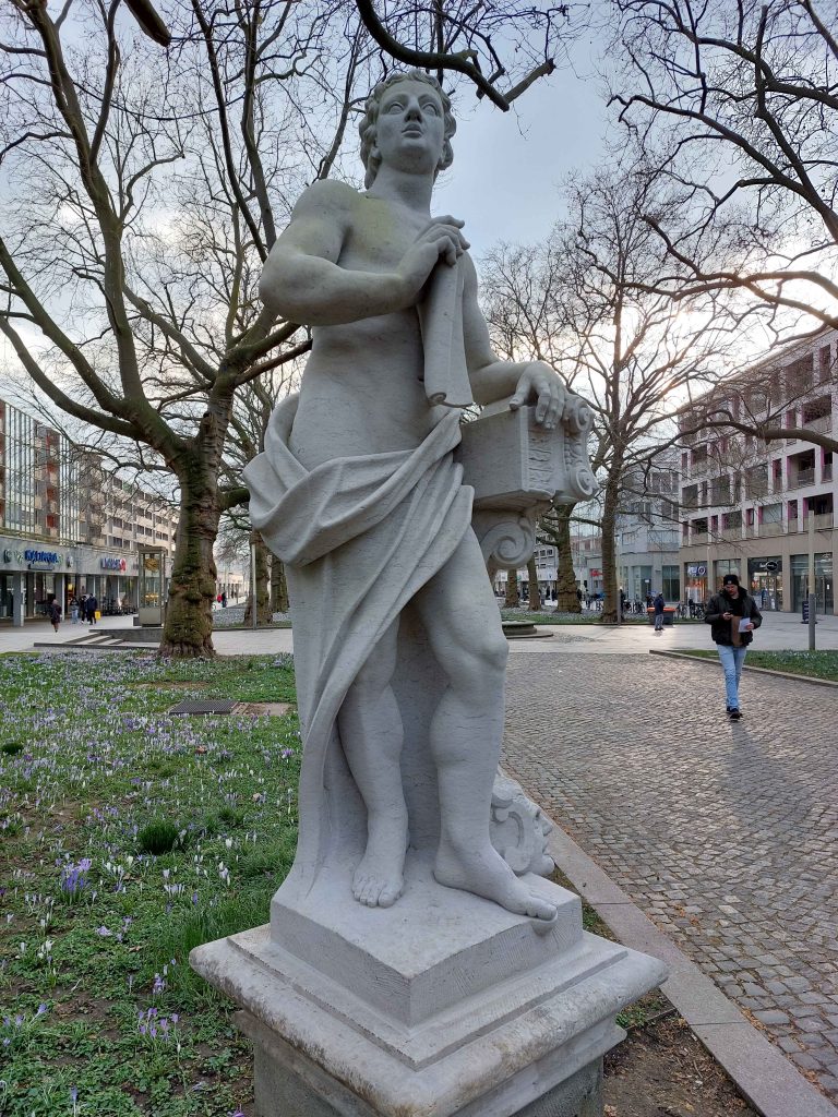 Skulptur Hauptstraße