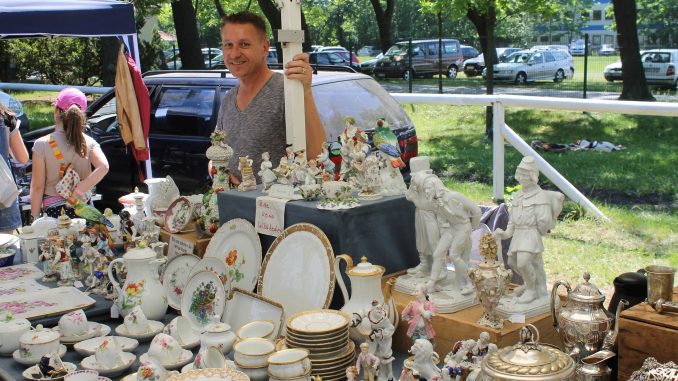 Trödelmarkt Galopprennbahn