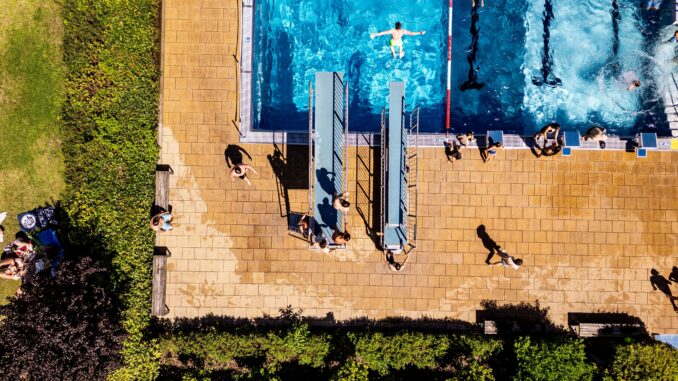 Baden_Freibad_Dresdner Bäder GmbH Baden Freibad