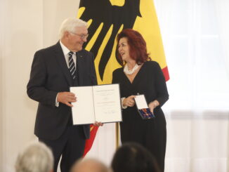 Viola Klein