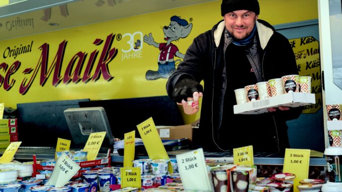 Wochenmarkt Lingnerallee